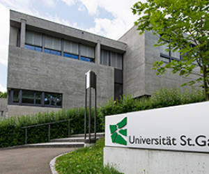 Uni St. Gallen bildet bald Informatiker aus